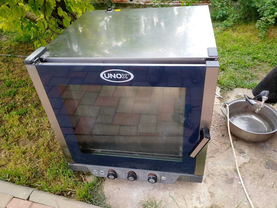 cuptor electric  de patiserie Unox  6 tavi  60/40cm 380v