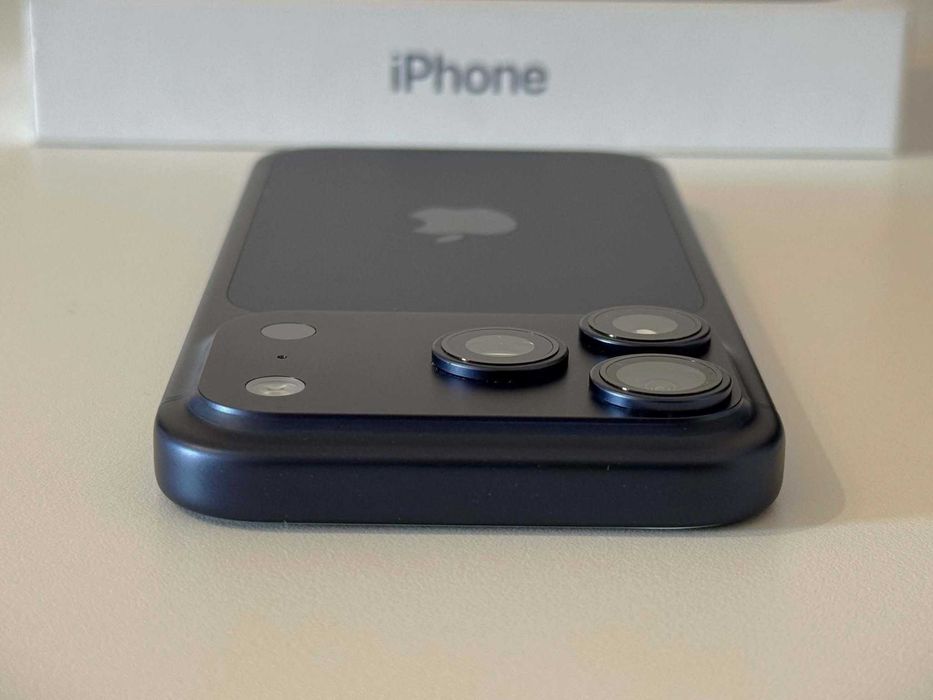 Бартер! 16м.Гаранция! Като НОВ! iPhone 17 Pro Deep Blue (Син) 100% Батерия.