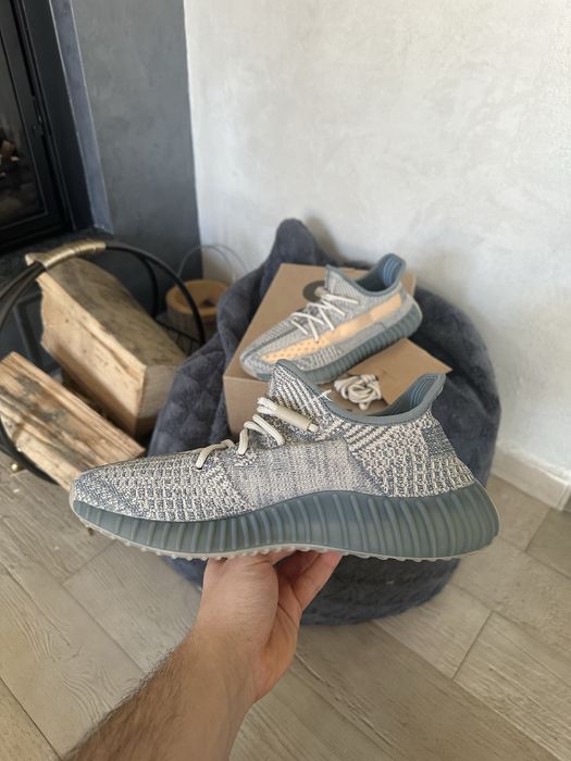 Adidas Yeezy Boost 350 V2 Israfil