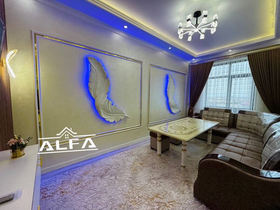 3 xonali 95m2 7-qavat kvartira sotiladi