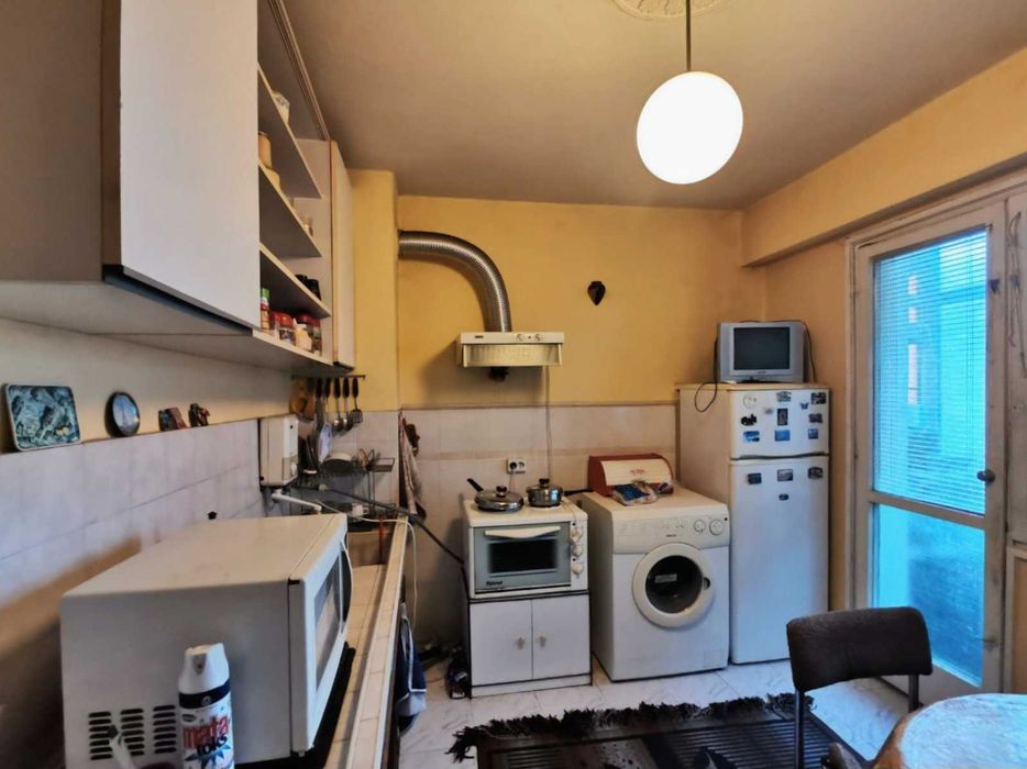 Продава се Тристаен апартамент в Русе, Родина 2 - 84 кв.м за 1014 €/кв.м - Снимка #7