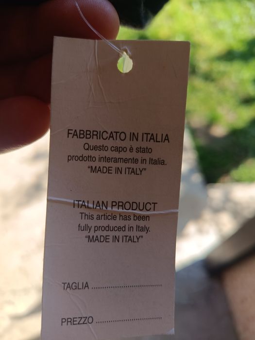 Продавам ново палто