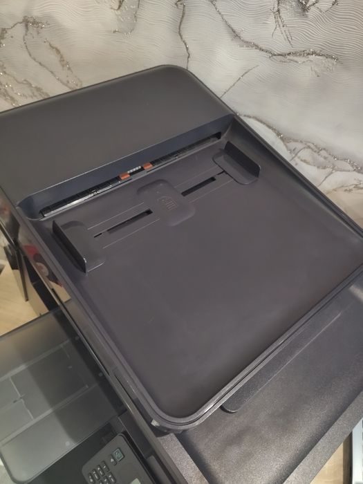 Лазерный принтер 3в1 HP M225dn
