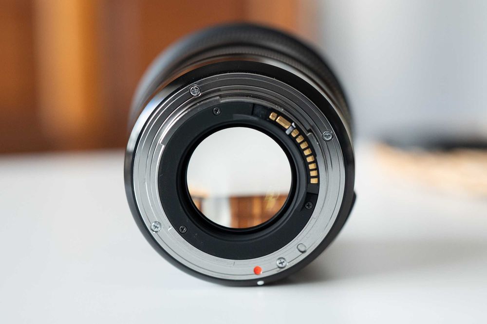 Обектив Sigma 24mm/1.4 Art за Canon