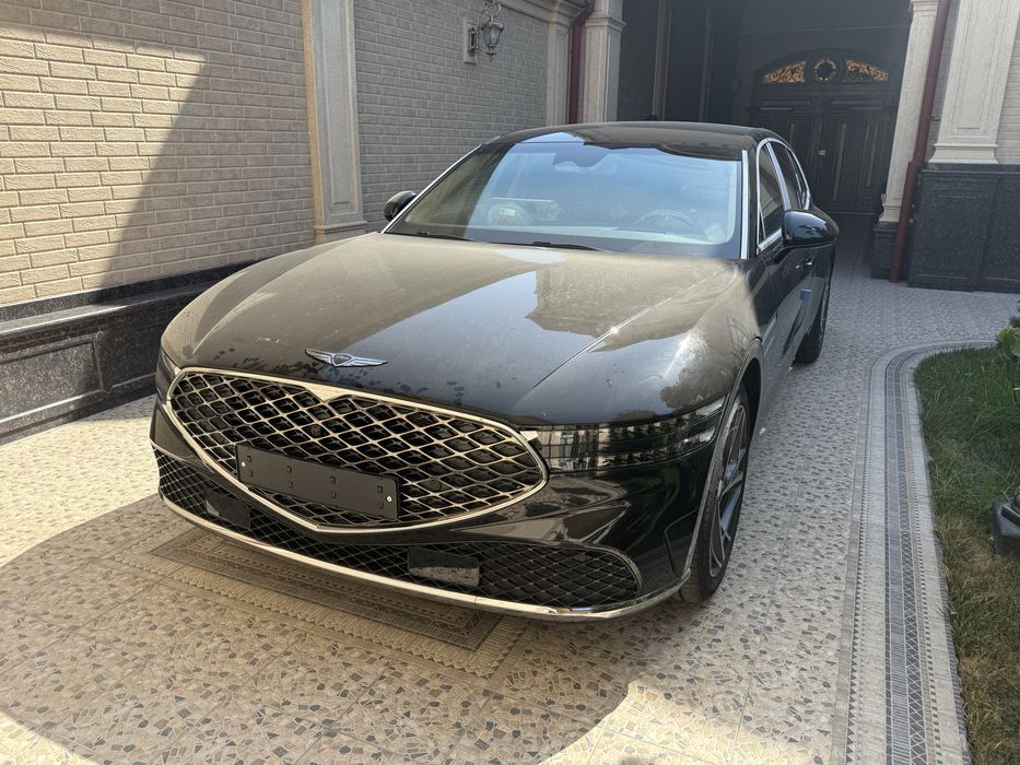 Genesis g90 SWB 2026 yil Yengi