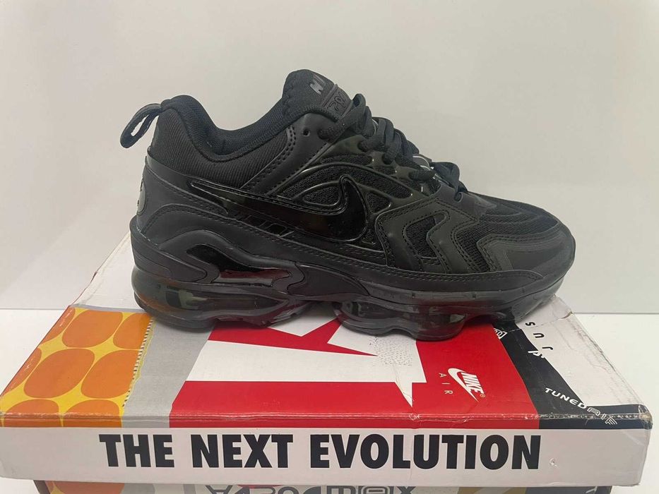 Нови мъжки маратонки Nike Air Vapormax Evo black налични 43 номер