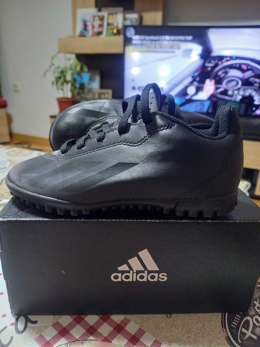 Детски маратонки и боти от  21 до 30  Nike & Adidas