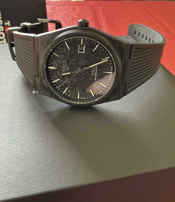 Часовник TISSOT PRX CARBON