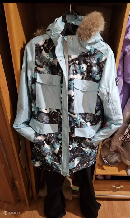 Продам лыжный костюм