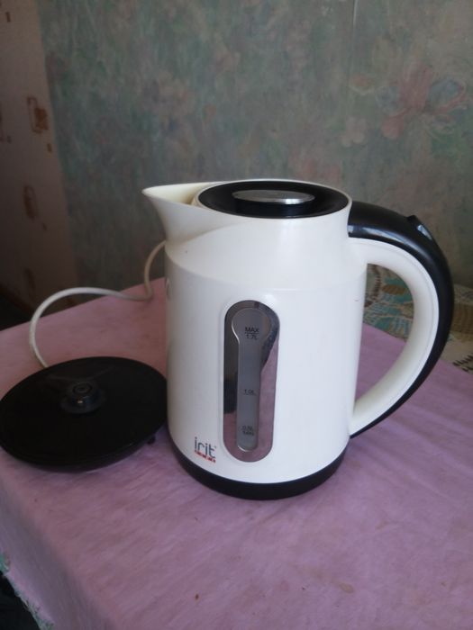 Чайник 1,7 литра