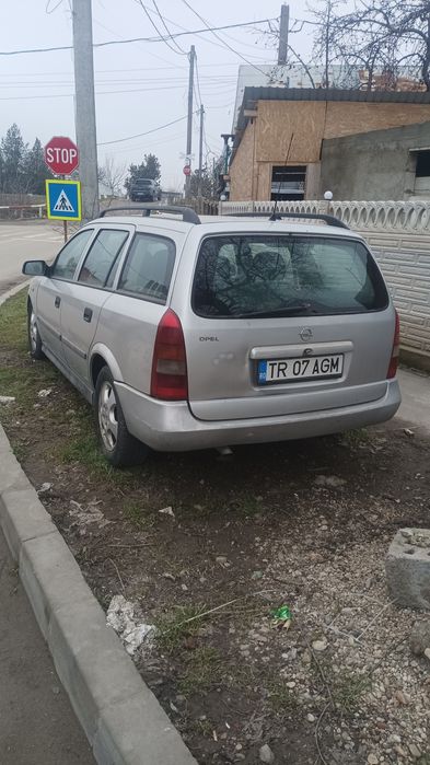 Vând Opel Astra g