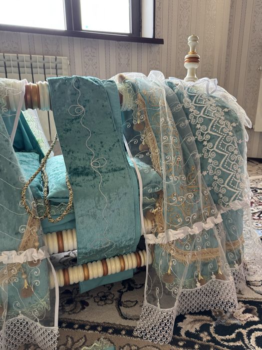 Продается бесик в отличном состоянии