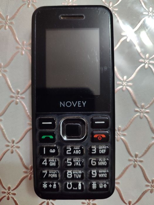 Novey telefon sotiladi