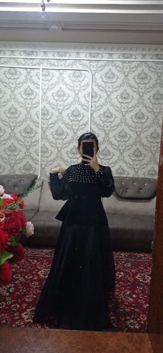 Вечернее платье  носили всего лишь 2 раза как новое