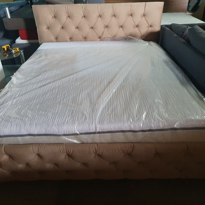 Pat dormitor tapițat 1,60m/2m +saltea