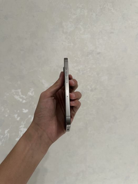 Iphone 15 pro idyal