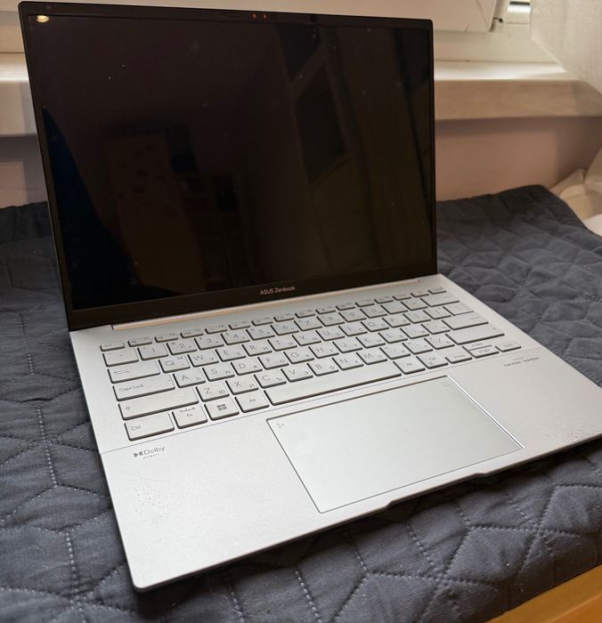 Лаптоп Asus Zenbook 14