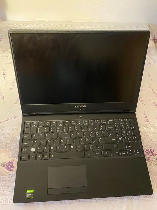 Laptop gaming i5-8300H GTX 1050