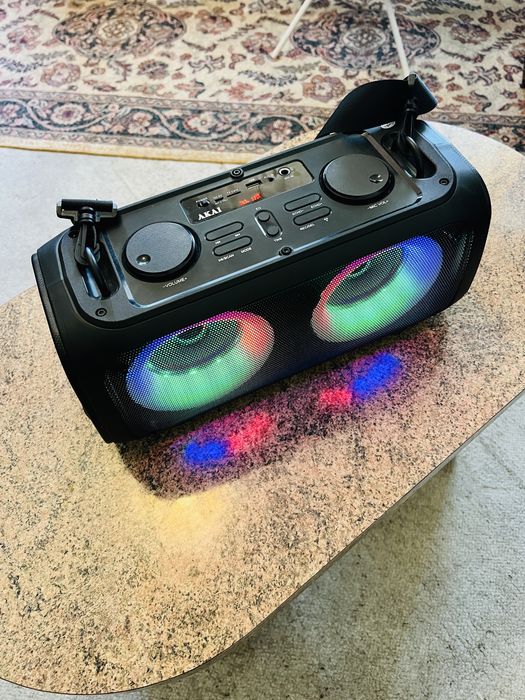 Boxa Akai de vazare portabila buetooth