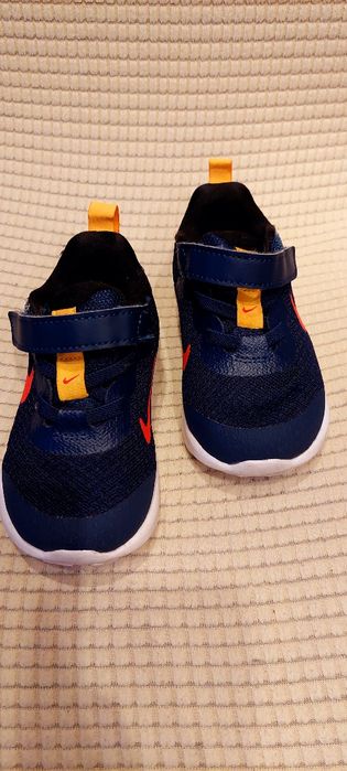 Детски маратонки Nike Revolution 6