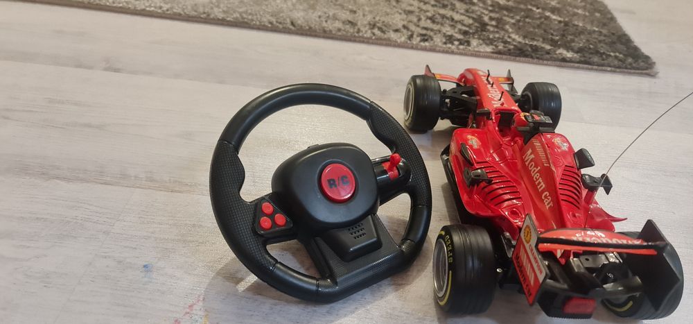 Vand masina cursa Formula 1 cu telecomanda stil volan