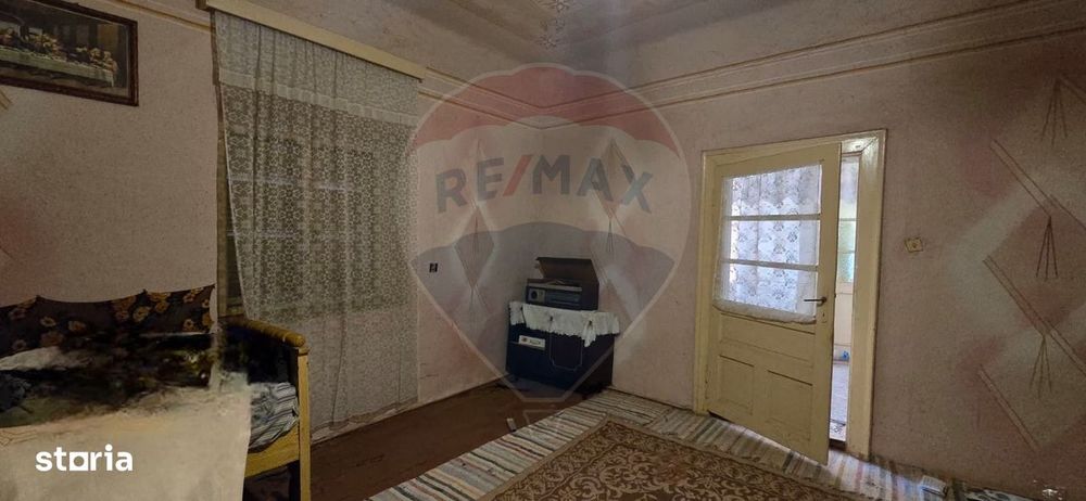 Casă cu potențial, aproape de centru – Socodor, jud. Arad