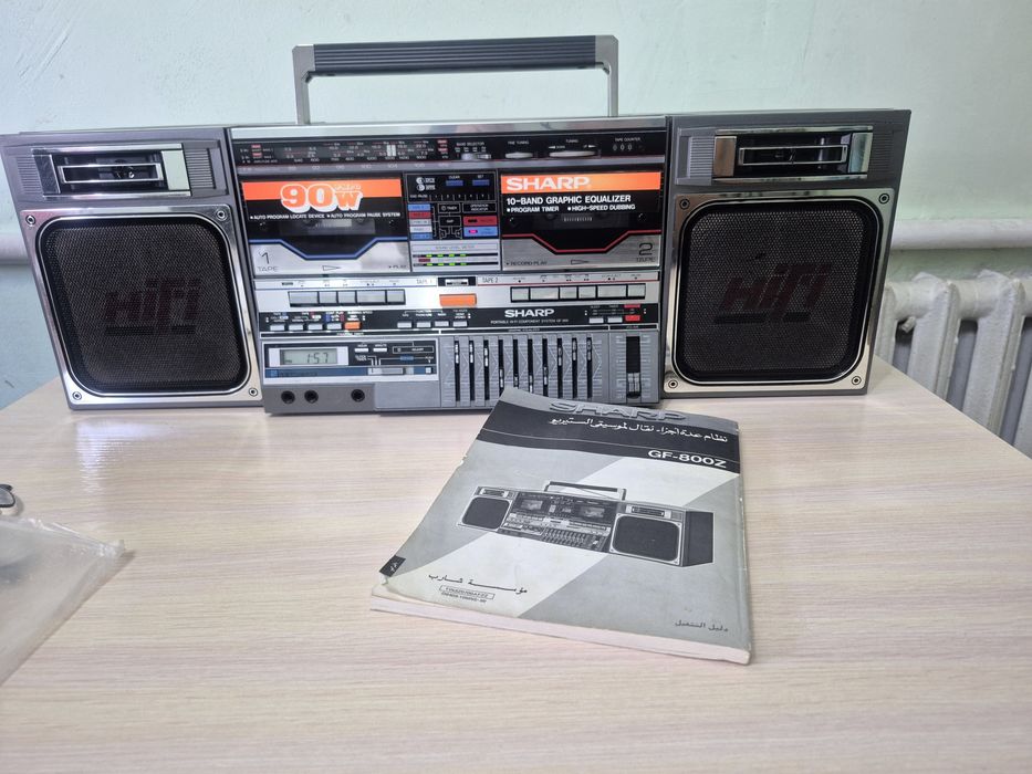 Двухкассетная магнитола