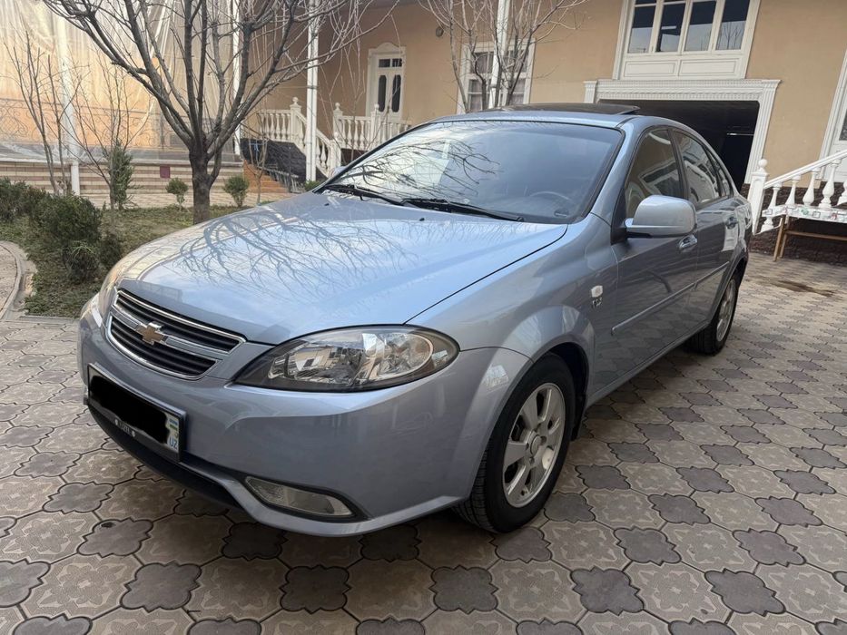 Gentra 2015 3-pozitsiya Full Avtomat karobka srochna sotiladi