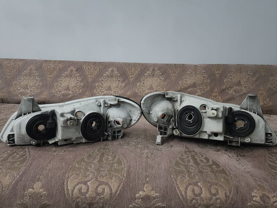 Фары от Ниссан Максима, Цефиро