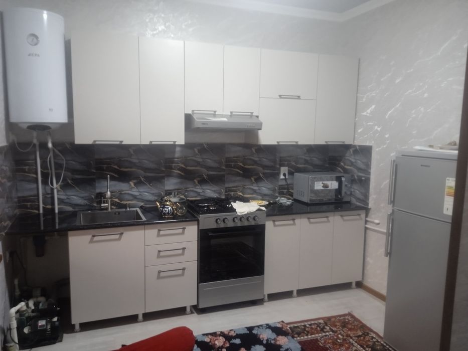 Уй сотилади таёр холатда