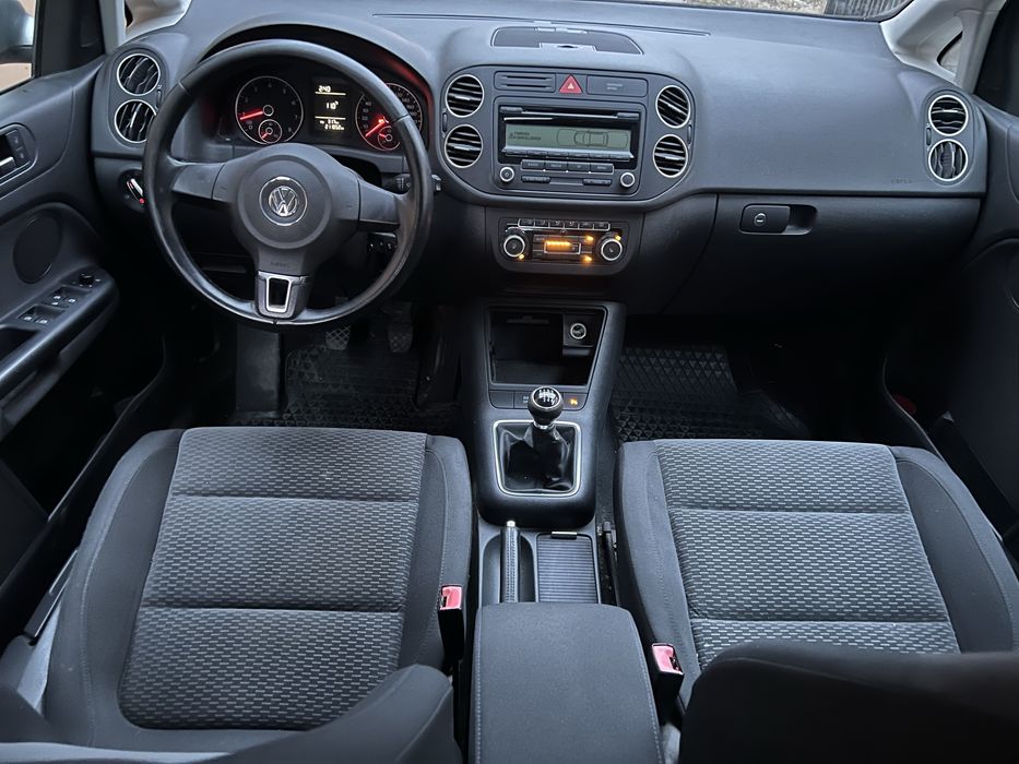 De vinzare Gof 6 Plus  Benzina 1,2  an 2011  neinmatriculata