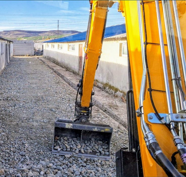 Utilaje miniexcavator cilindru dumper excavator buldoexcavator Picon