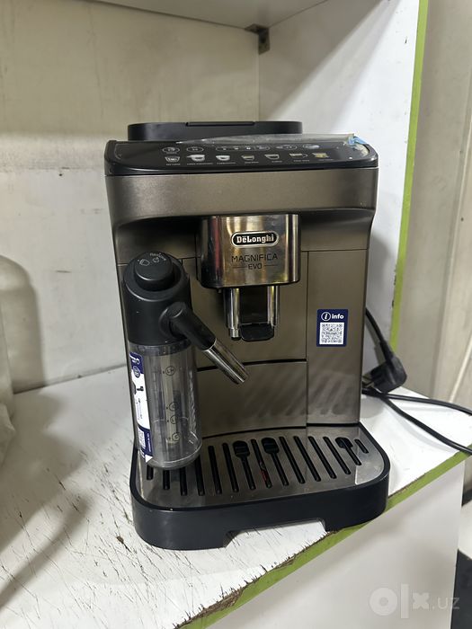 Кофе машина «DeLonghi MAGNIFICA EVO”