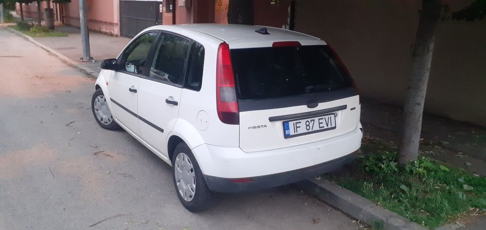 FORD Fiesta 2003 — imagine 2