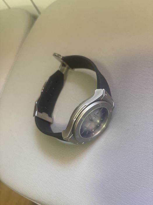 Часы HUBLOT механические
