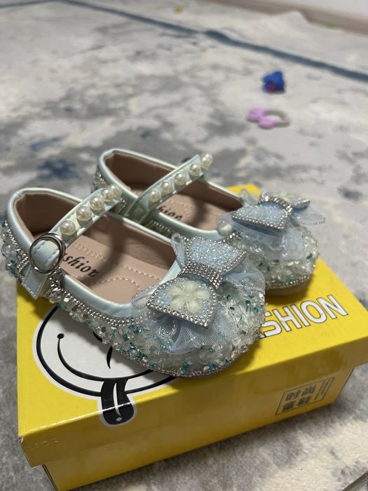 Туфли для девочек