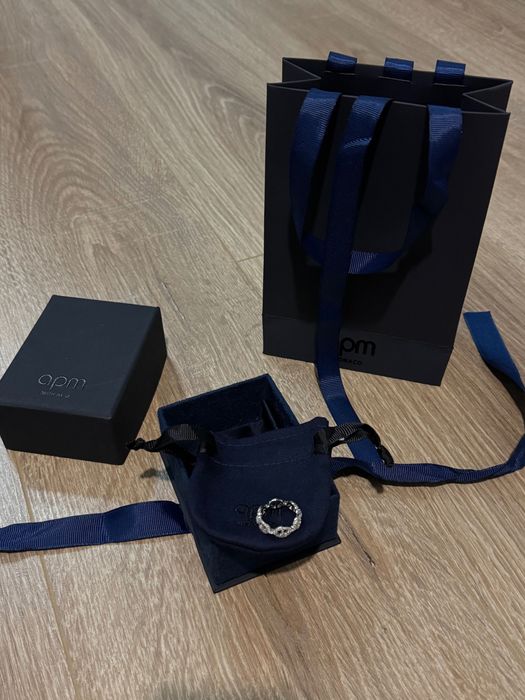 Продам новое кольцо APM Monaco