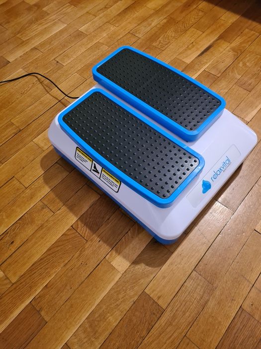 Уред за раздвижване на краката