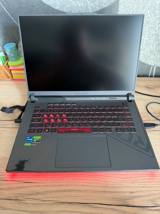 Игровой ноубук ASUS ROG Strix G16 , SSD 1000Гб. Торга и омена нет.