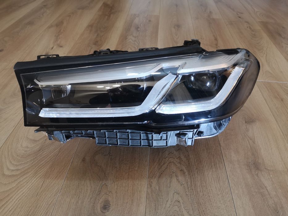 Far bmw g30 g31 540 530 520 LCI