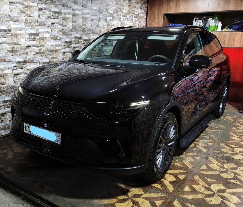 Продам свой автомобиль марки LEAPMOTOR C11 гибрид