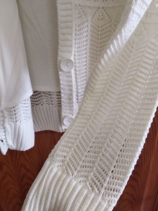 Кофта 42-44. Джемпер школьный белый