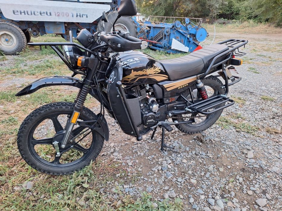 Suzuki GSX 200 мото