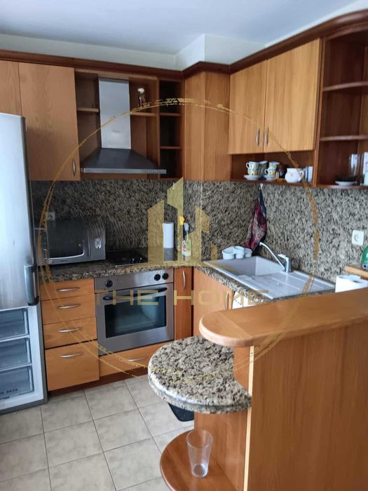 Отлична цена 3 стаен Лятно Кино