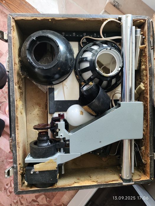 Фотоувеличитель.