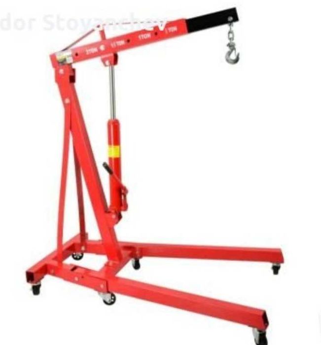 Кран тип жираф за вадене на двигатели 2 тона