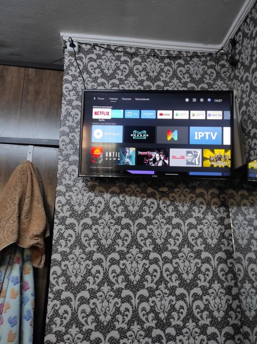 Продам телевизор артель 32 смарт