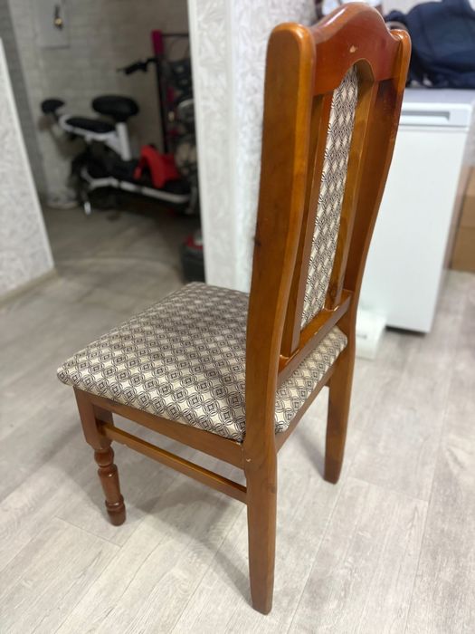 Орындықтар сатылады