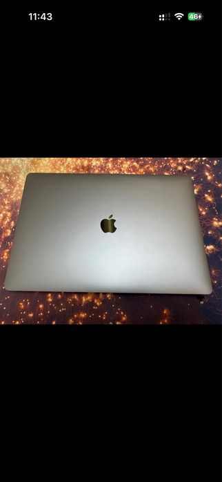 Разбитый экран от Macbook pro 16” 2019г