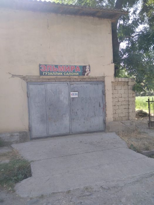 Sowna Aray 555 beshbormoq yonida havli bor sotiladigan 11sotik